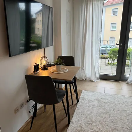 Moderne Mit Terrasse شقة فورتسبورغ