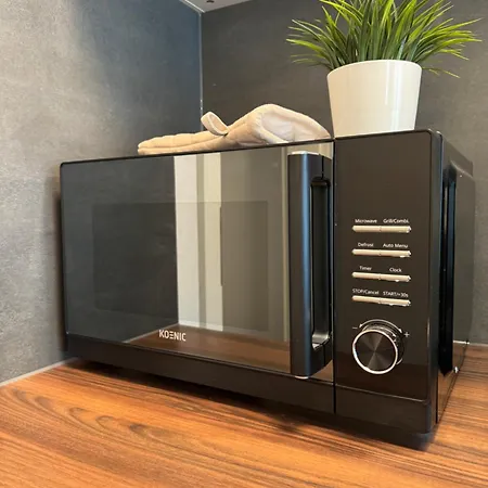 شقة Moderne Mit Terrasse *